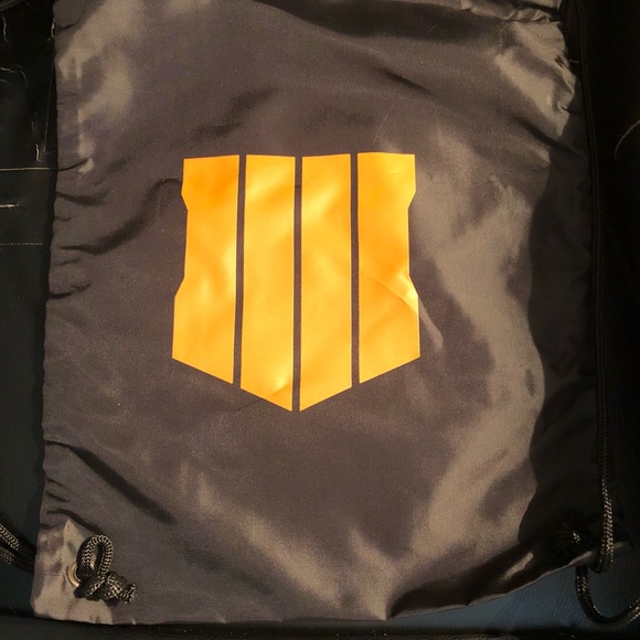 Men’s Drawstring Bag - Picture 2 of 3